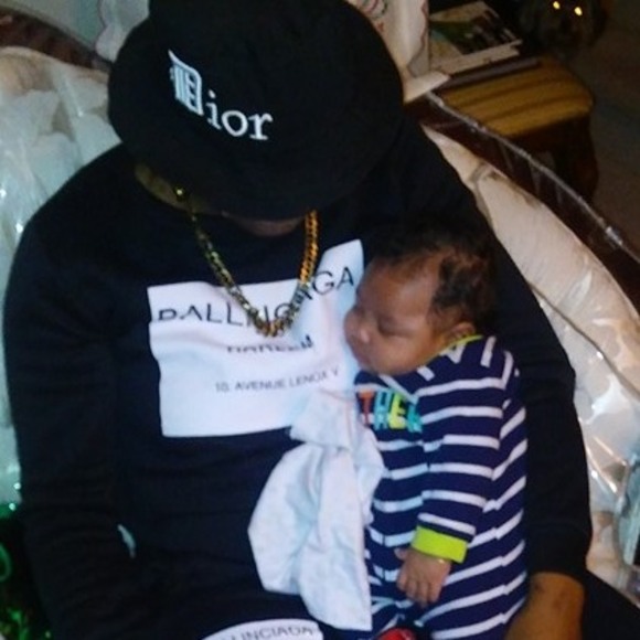 Meet your Posher, Vee - Picture 1 of 1